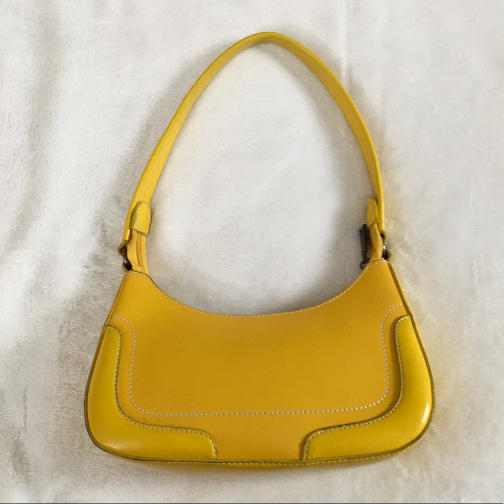 Daniela Moda Purse - Picture 2 of 5